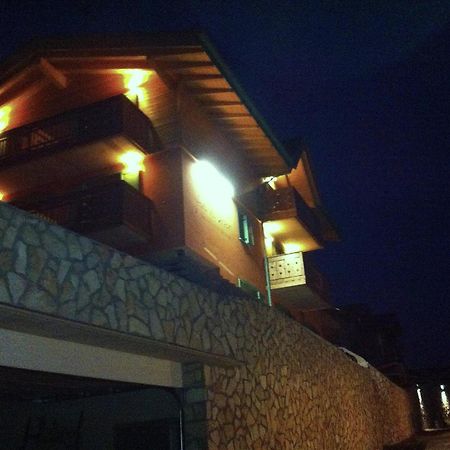 Aparthotel Relais Fior Di Bosco Folgaria Exterior foto