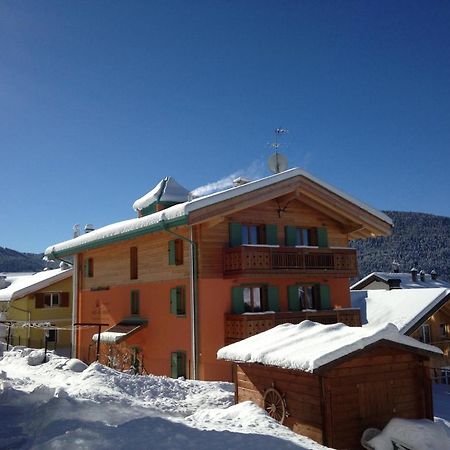 Aparthotel Relais Fior Di Bosco Folgaria Exterior foto