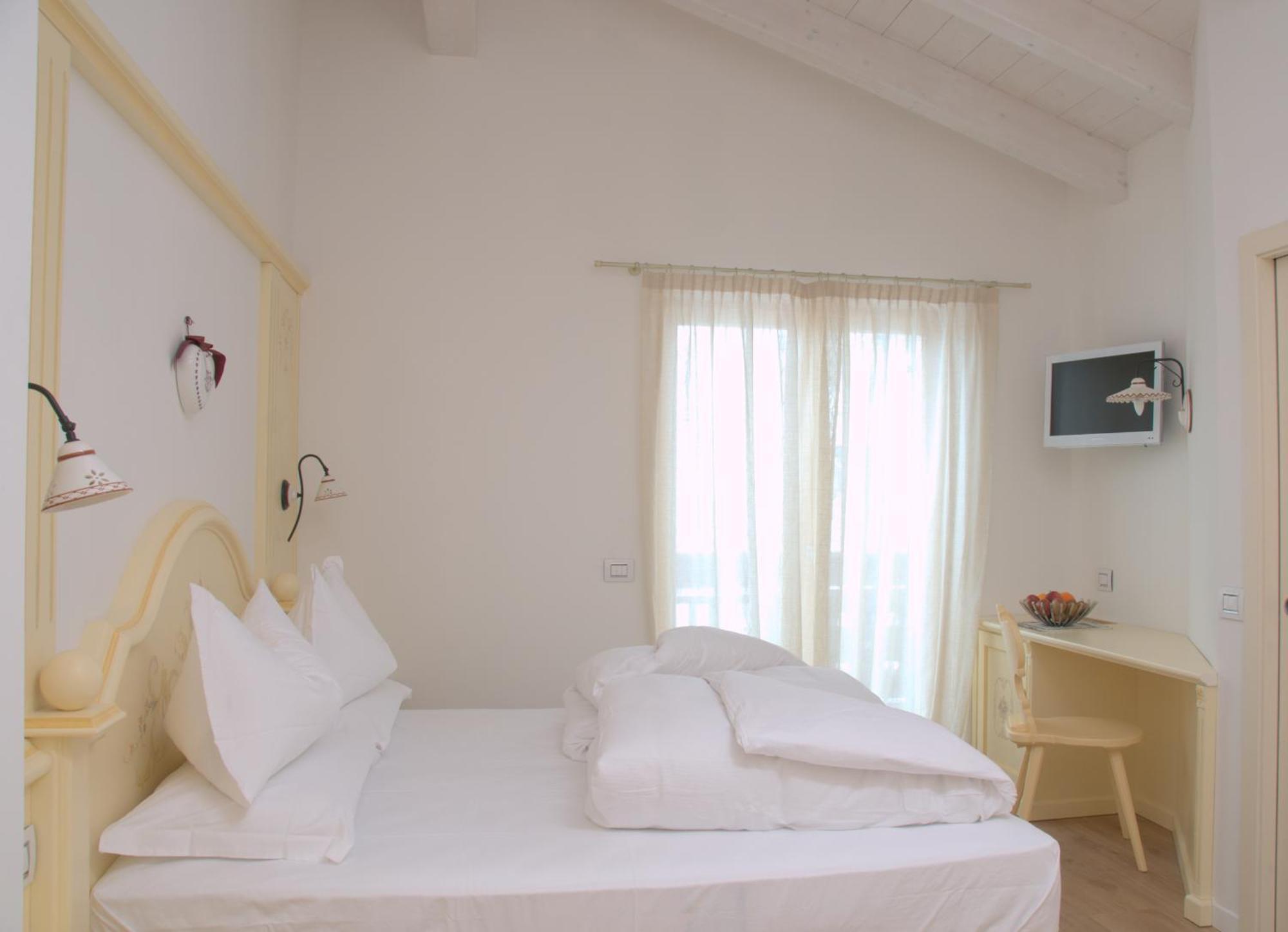 Aparthotel Relais Fior Di Bosco Folgaria Exterior foto